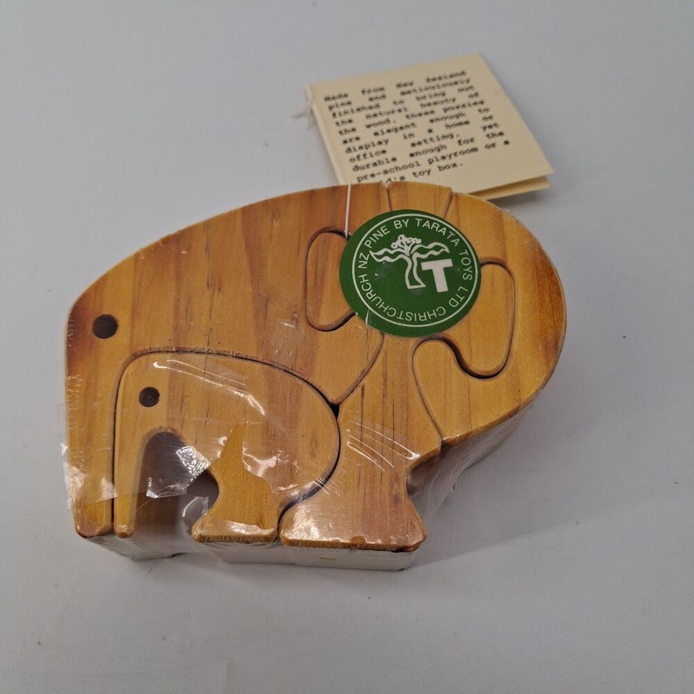 NEW Tarata Wooden Puzzle Kiwi Birds 3D Standing New Zealand Pine